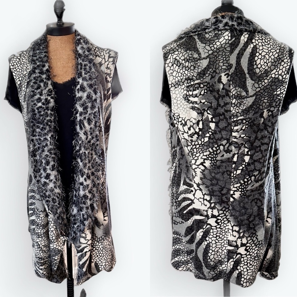 Vintage Alberto Makali black & white animal print open front long festival vest